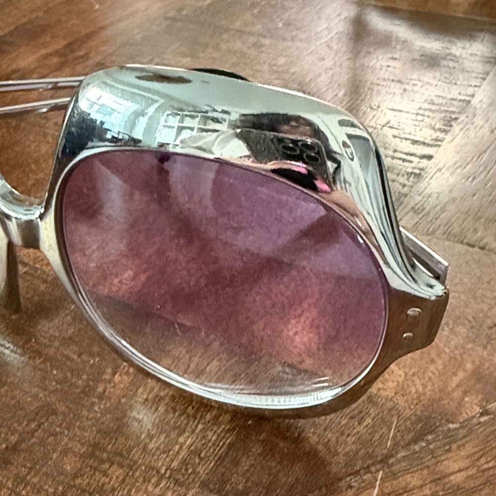 Vintage German plastic/metal Oversized Sunglasses with Purple Lenses chrome look - Picture 7 of 8